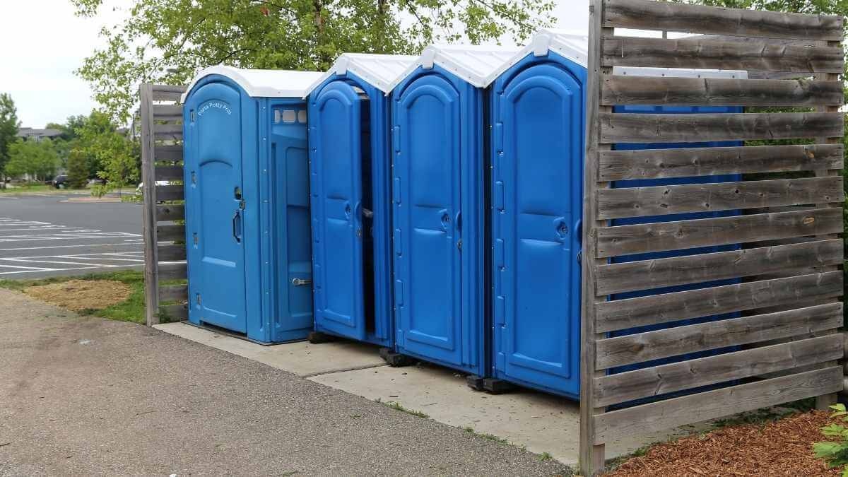 Porta Potty Rental Pros - Affordable Porta Potty Solutions in Concordia, KS, 66901
